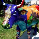 street art cow